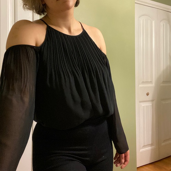 EVER NEW Off Shoulder Blouse (size 10) - Picture 4 of 11